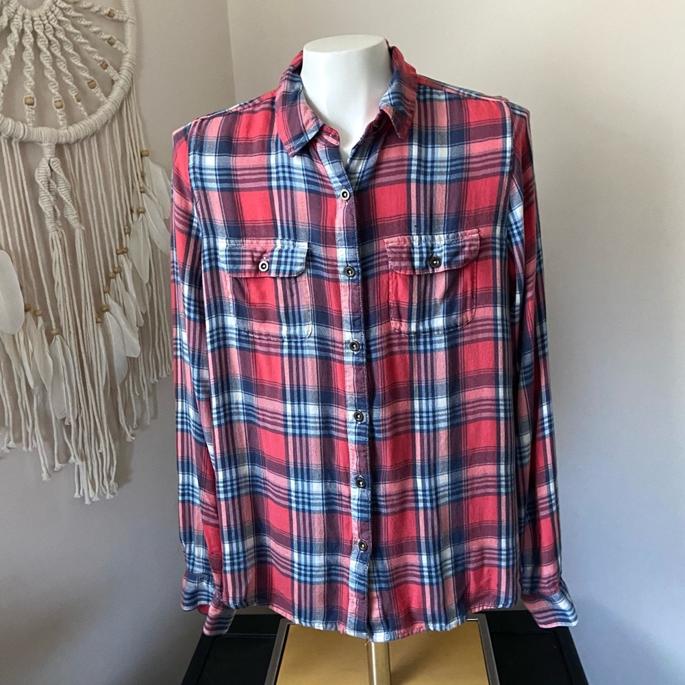 4/$15 ❤️ SO Women’s Red and Blue Button Down Shirt M